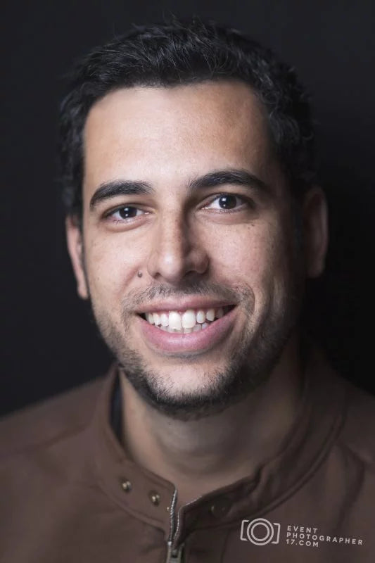 files/headshots-photographer.webp